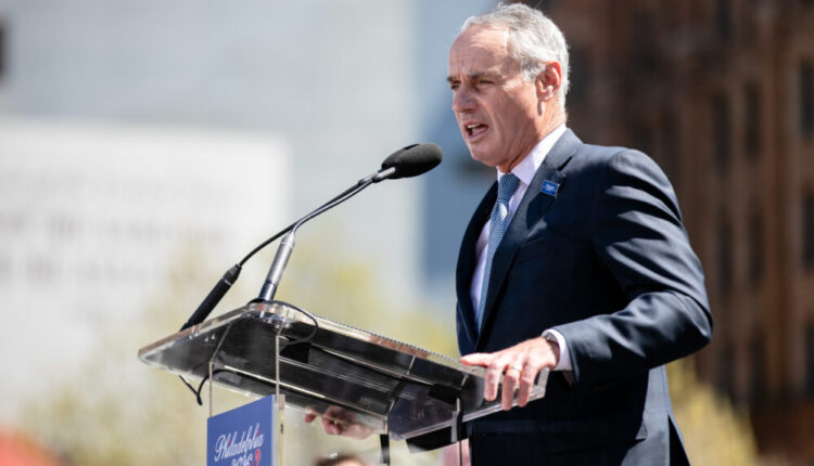 Rob Manfred in Philadelphia 1000x600.jpg