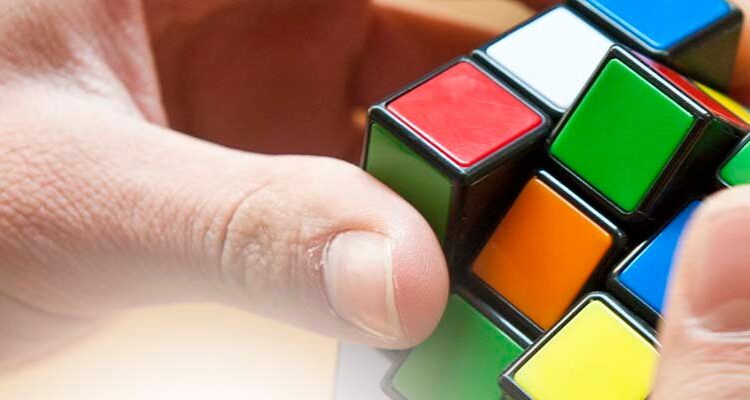 Rubiks cube puzzle project vitranc getty RF hero.jpg