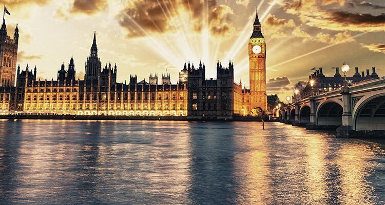 Westminster1 fotolia.jpg