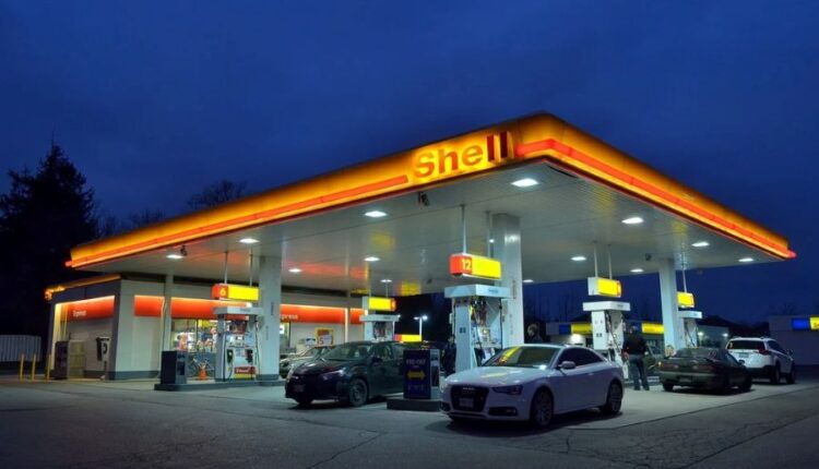Gas station .jpg
