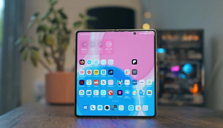 Honor Magic V6 review 21.jpg