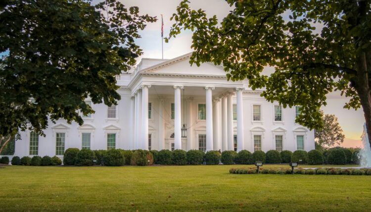 White House 2.jpg