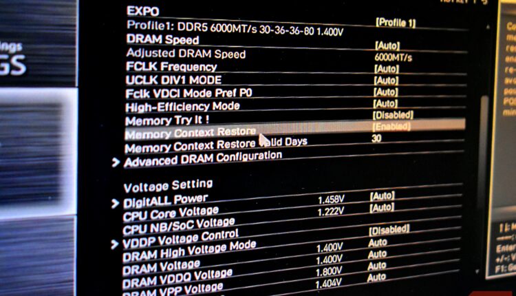 Memory context restore option in msi bios.jpg