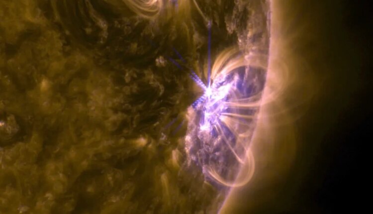 Solar flare nasa image 1200x675.jpeg