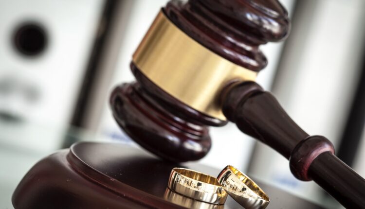 Gavel wedding rings marriage 08.12.26 Getty 542938346.jpg