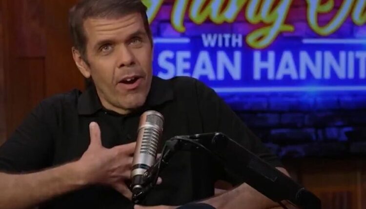 Perez hilton 1 900x600.jpg