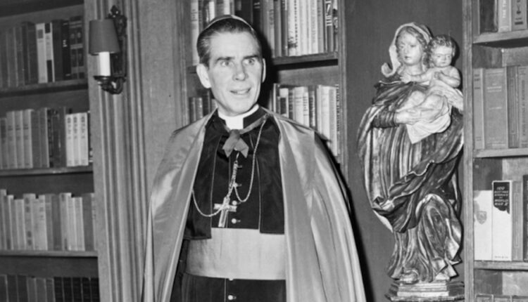 Fulton Sheen.jpg