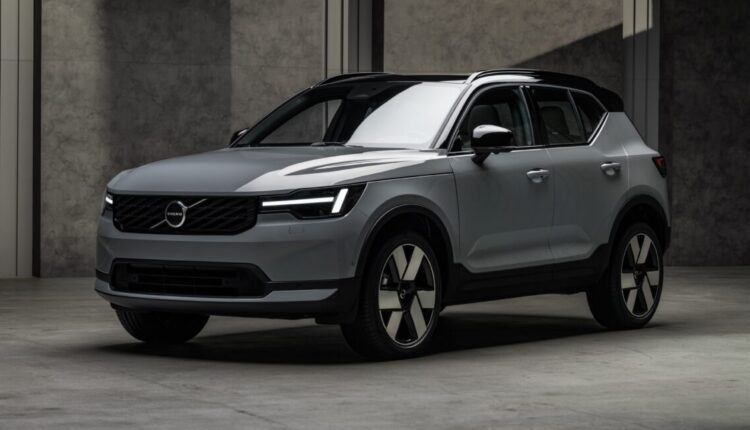 The New Volvo XC40 Studio Front 34 1152x648.jpg