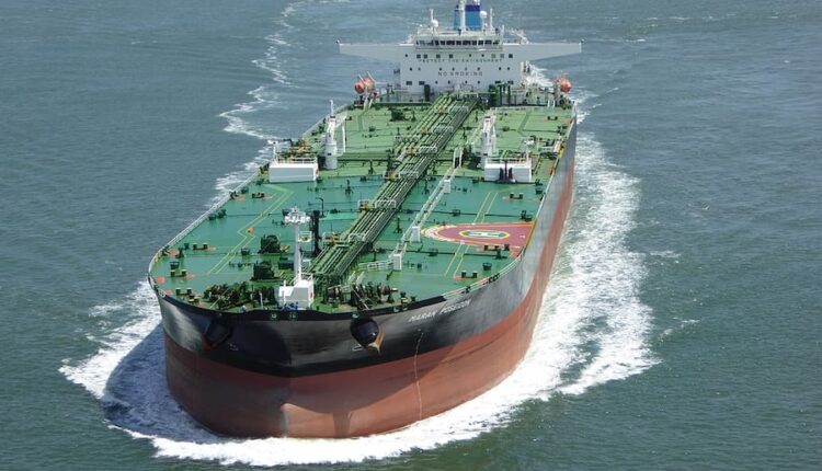 Tanker ship oil tanker.jpg