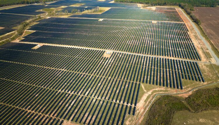 Huge solar farm 10.07.26 Getty 2169351317.jpg